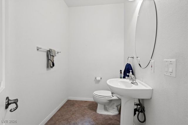 7317 Wild Roar Avenue, Las Vegas, NV 89129