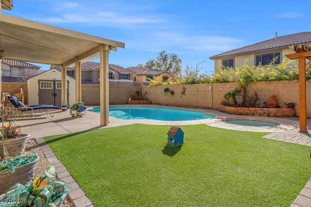 7317 Wild Roar Avenue, Las Vegas, NV 89129