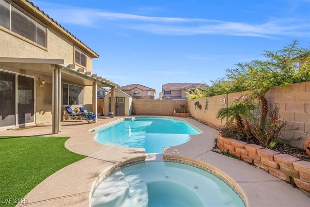 7317 Wild Roar Avenue, Las Vegas, NV 89129