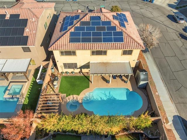 7317 Wild Roar Avenue, Las Vegas, NV 89129