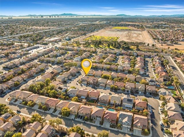 7317 Wild Roar Avenue, Las Vegas, NV 89129