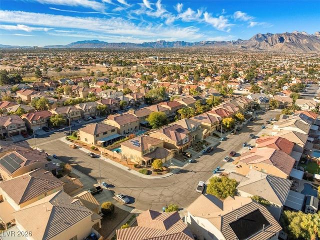 7317 Wild Roar Avenue, Las Vegas, NV 89129