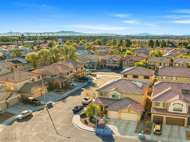 7317 Wild Roar Avenue, Las Vegas, NV 89129