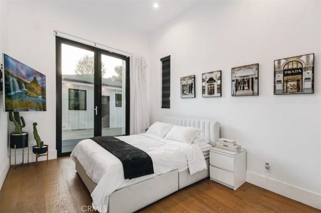 6207 Babcock, North Hollywood, CA 91606