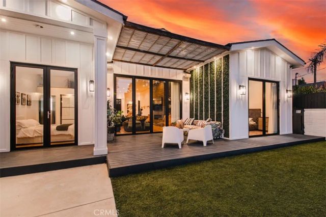 6207 Babcock, North Hollywood, CA 91606
