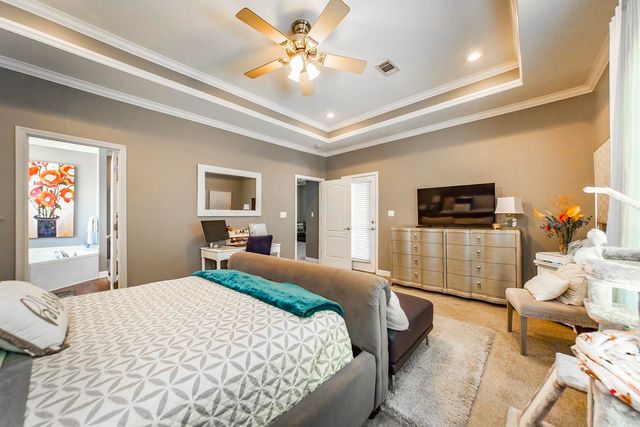 14 Harmony Court, Maumelle, AR 72113