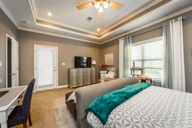 14 Harmony Court, Maumelle, AR 72113