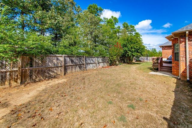 14 Harmony Court, Maumelle, AR 72113