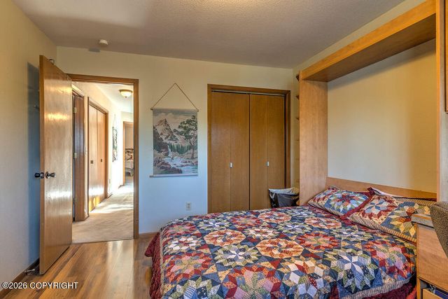 1804 Parkside Drive, Anchorage, AK 99501