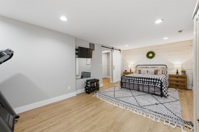 626 N Bay Country, Wichita, KS 67235