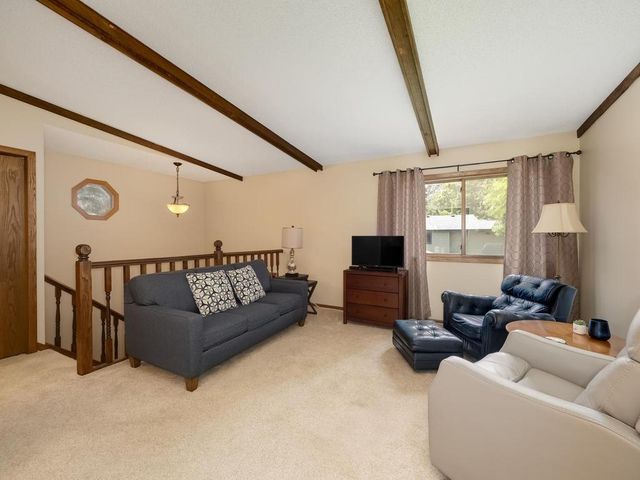 2700 98th Avenue N, Brooklyn Park, MN 55444
