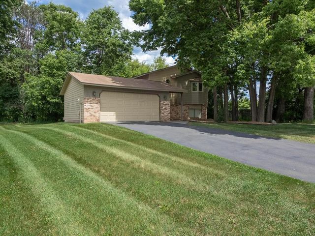 2700 98th Avenue N, Brooklyn Park, MN 55444