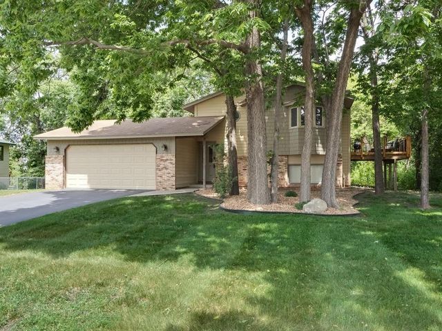 2700 98th Avenue N, Brooklyn Park, MN 55444