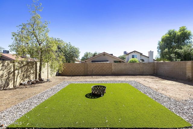 2307 W ORCHID Lane, Chandler, AZ 85224