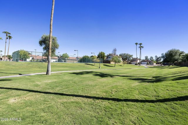 2307 W ORCHID Lane, Chandler, AZ 85224