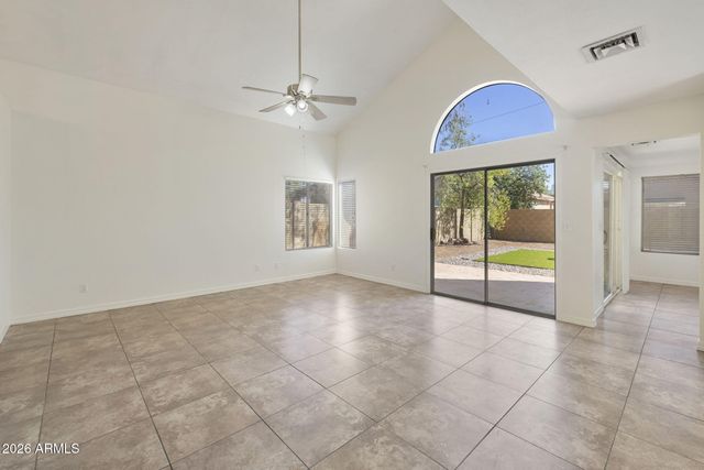 2307 W ORCHID Lane, Chandler, AZ 85224