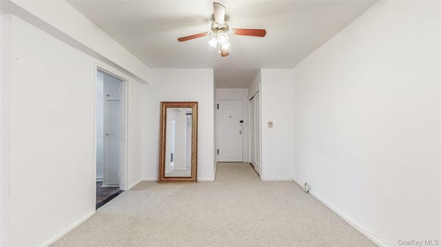 61 White Oak Street 2G, New Rochelle, NY 10801