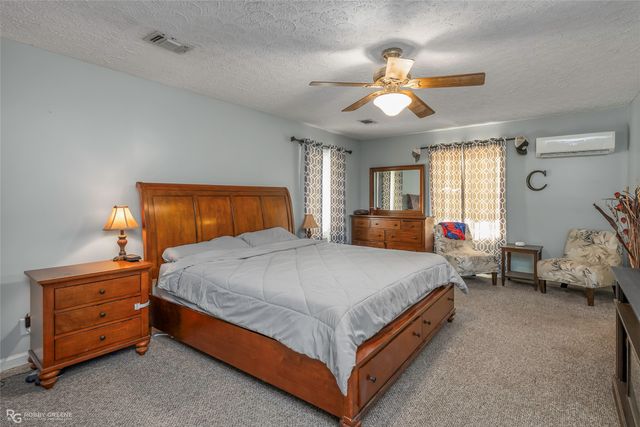 8099 N Lakeshore Drive, Shreveport, LA 71107