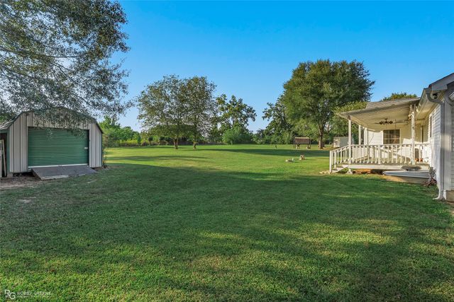 8099 N Lakeshore Drive, Shreveport, LA 71107