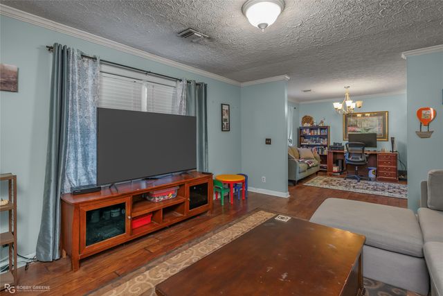 8099 N Lakeshore Drive, Shreveport, LA 71107