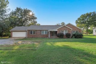8099 N Lakeshore Drive, Shreveport, LA 71107