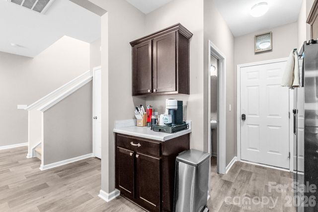 525 Newfound Hollow Drive, Charlotte, NC 28214