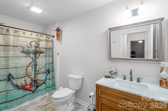 525 Newfound Hollow Drive, Charlotte, NC 28214
