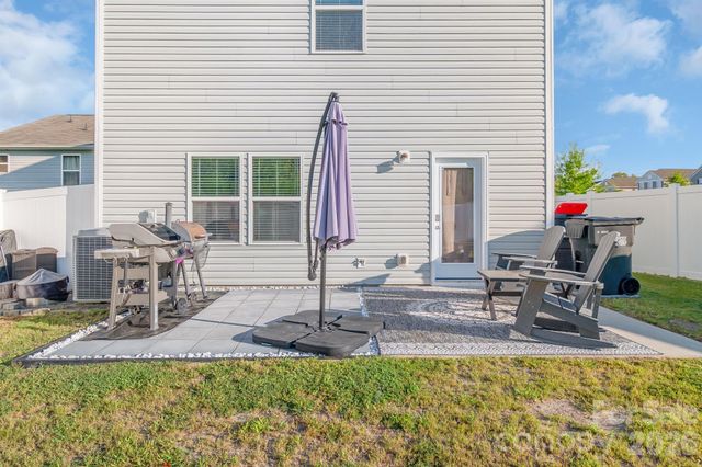525 Newfound Hollow Drive, Charlotte, NC 28214