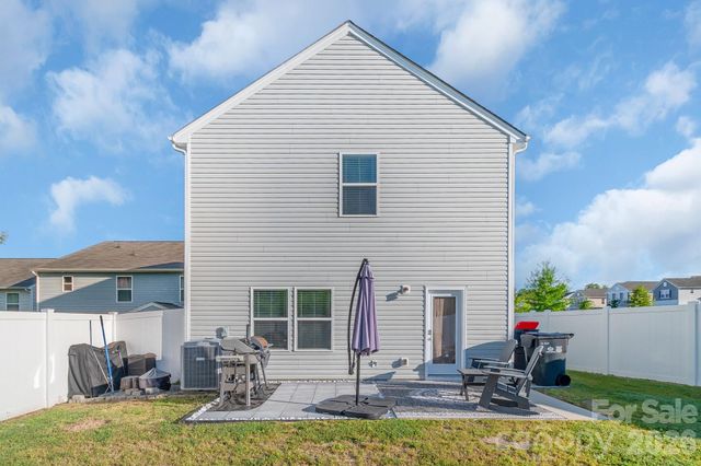 525 Newfound Hollow Drive, Charlotte, NC 28214