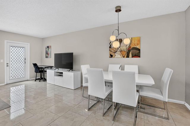 2080 Harwood F 2080, Deerfield Beach, FL 33442