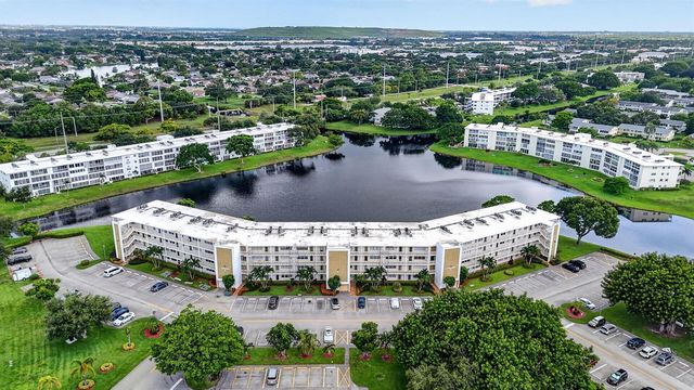 2080 Harwood F 2080, Deerfield Beach, FL 33442