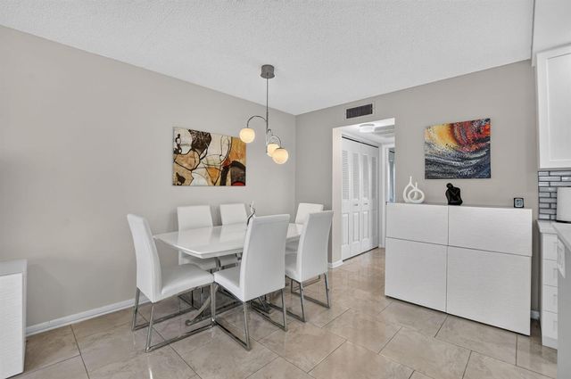 2080 Harwood F 2080, Deerfield Beach, FL 33442