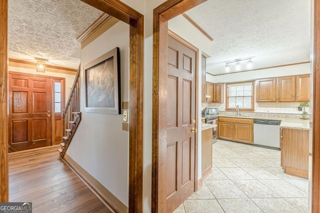 3811 Holy Cross Court, Decatur, GA 30034