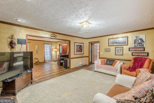 3811 Holy Cross Court, Decatur, GA 30034