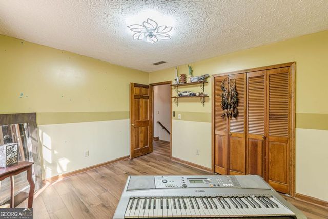 3811 Holy Cross Court, Decatur, GA 30034