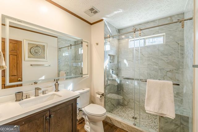 3811 Holy Cross Court, Decatur, GA 30034