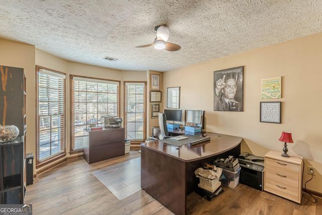 3811 Holy Cross Court, Decatur, GA 30034