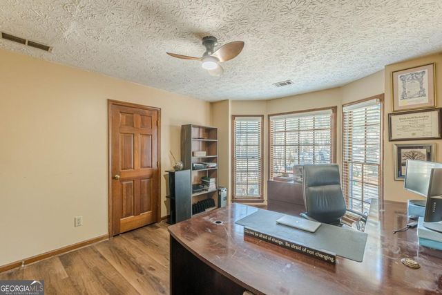 3811 Holy Cross Court, Decatur, GA 30034