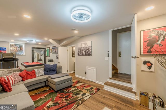 3811 Holy Cross Court, Decatur, GA 30034