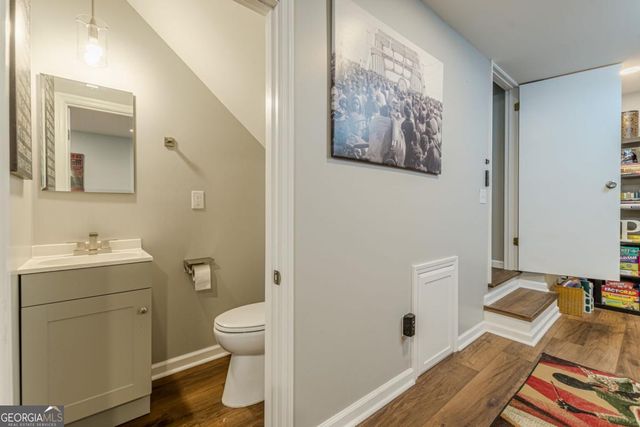 3811 Holy Cross Court, Decatur, GA 30034