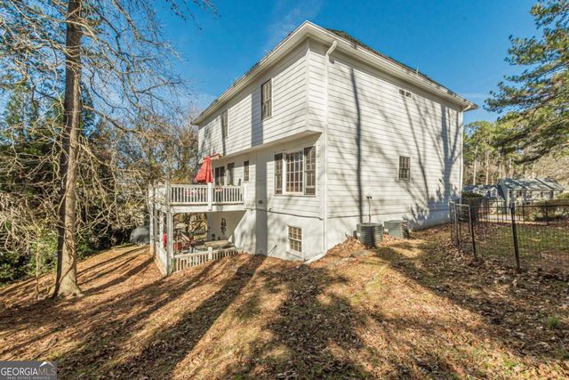 3811 Holy Cross Court, Decatur, GA 30034