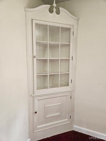 206 E Iron Street, Bessemer, MI 49911