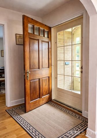 206 E Iron Street, Bessemer, MI 49911