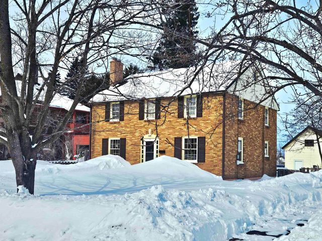 206 E Iron Street, Bessemer, MI 49911