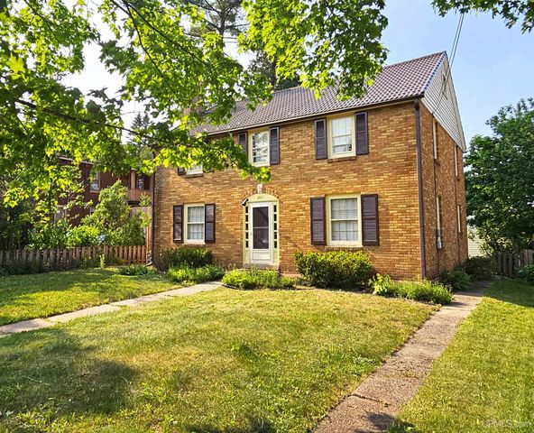 206 E Iron Street, Bessemer, MI 49911