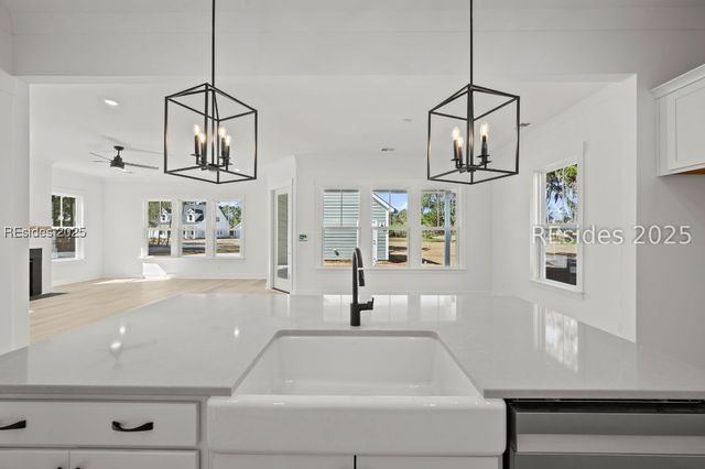 2202 Be Wheatley Dr, Beaufort, SC 29902