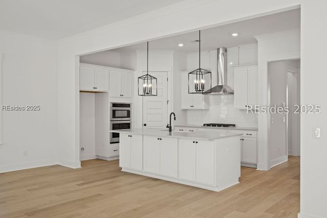 2202 Be Wheatley Dr, Beaufort, SC 29902