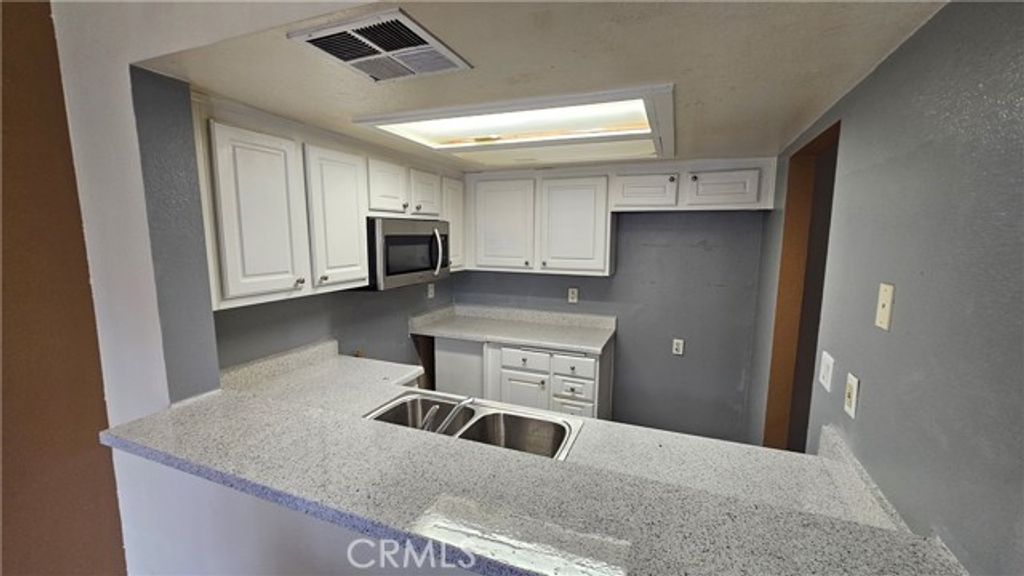 1025 N Tippecanoe Avenue 129, San Bernardino, CA 92410