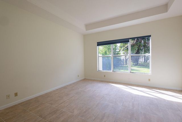 6428 Garden Court, West Palm Beach, FL 33411