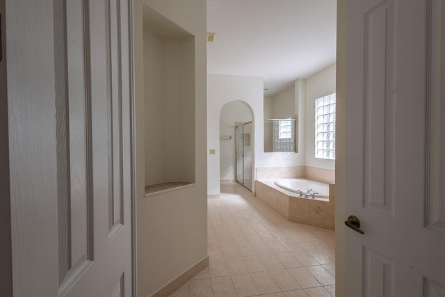 6428 Garden Court, West Palm Beach, FL 33411